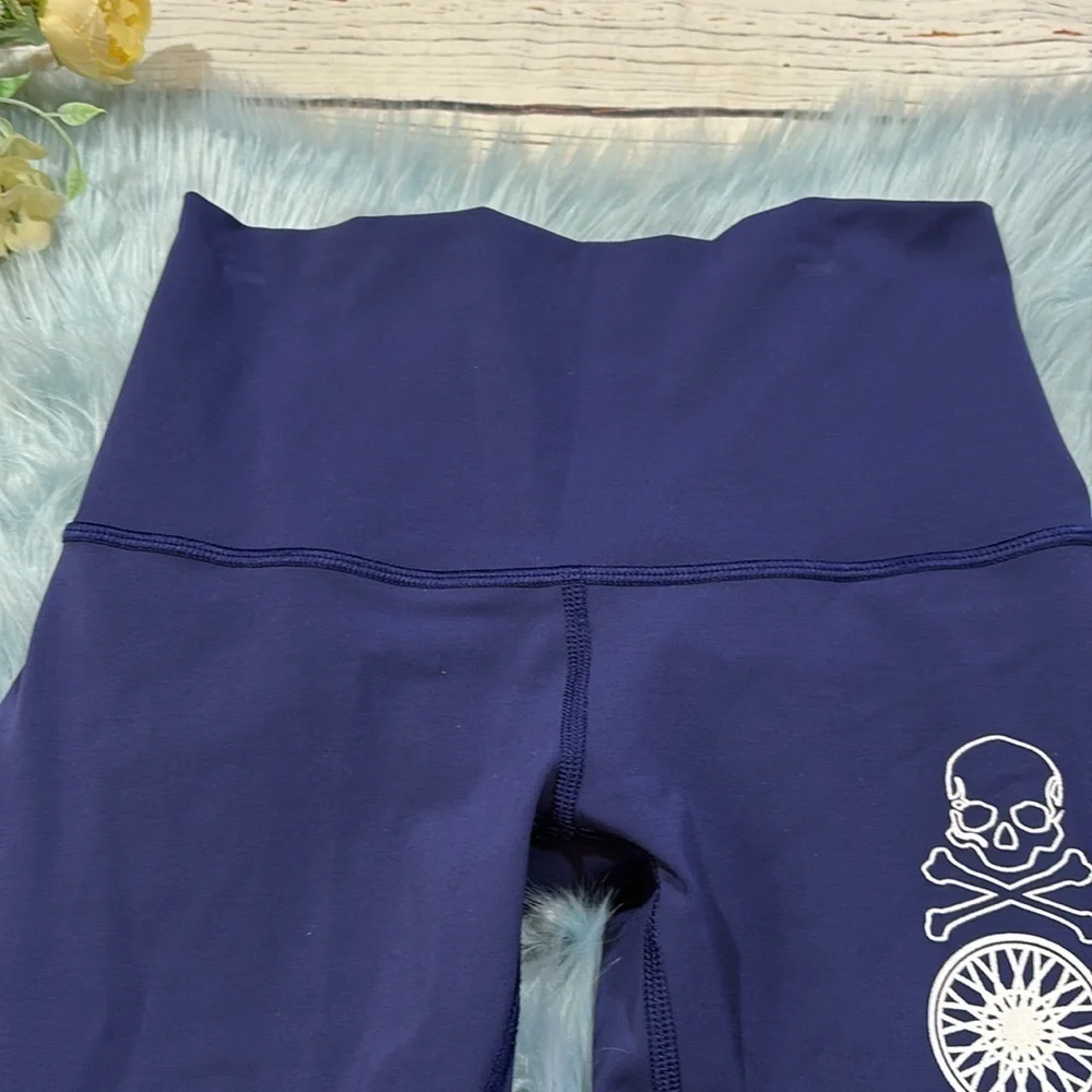 Lululemon X Soulcycle Minimalist Crop Leggings in Hero Blue sz 4